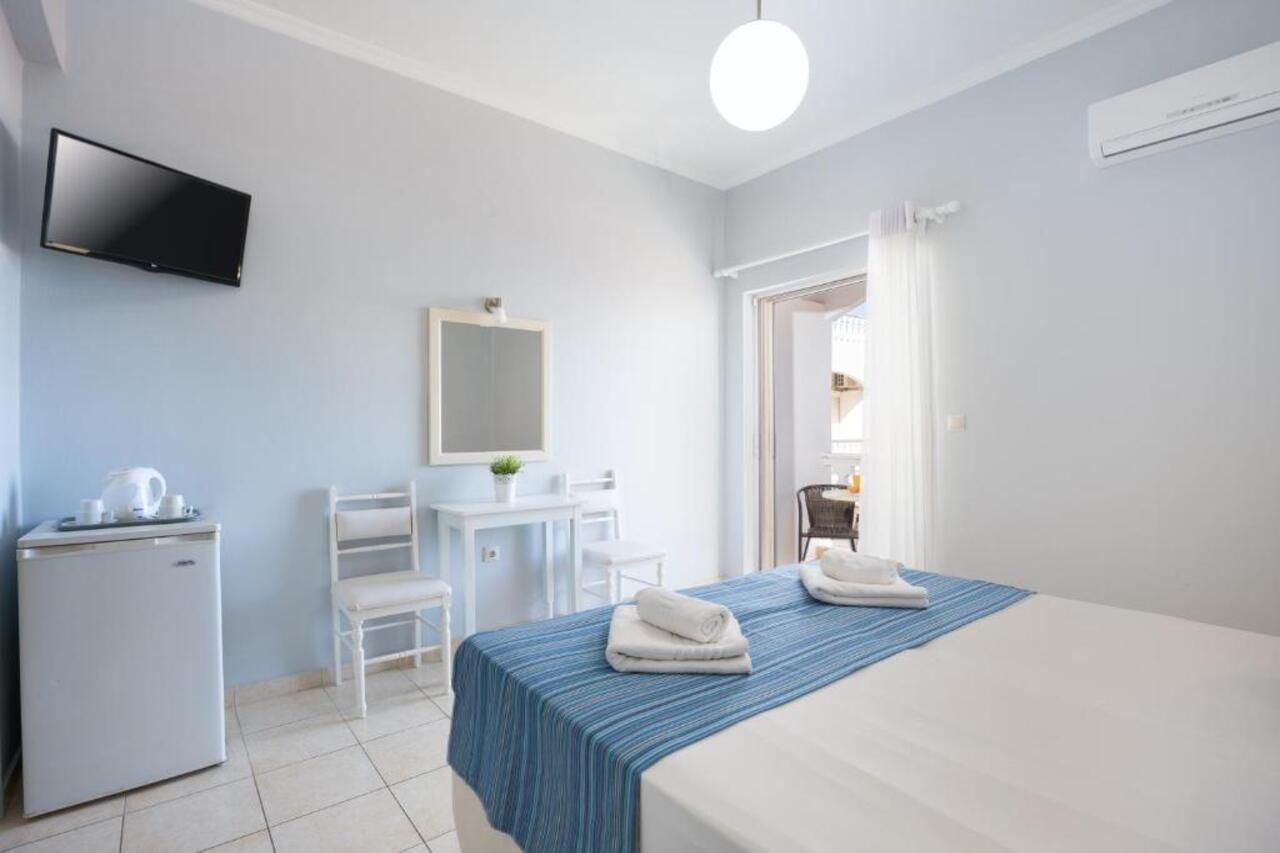 Bella Vista Beach Hotel And Studios Бенитсес Экстерьер фото